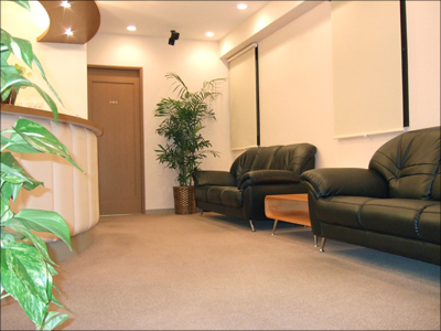 中央区日本橋の心療内科・精神科クリニックの待合室